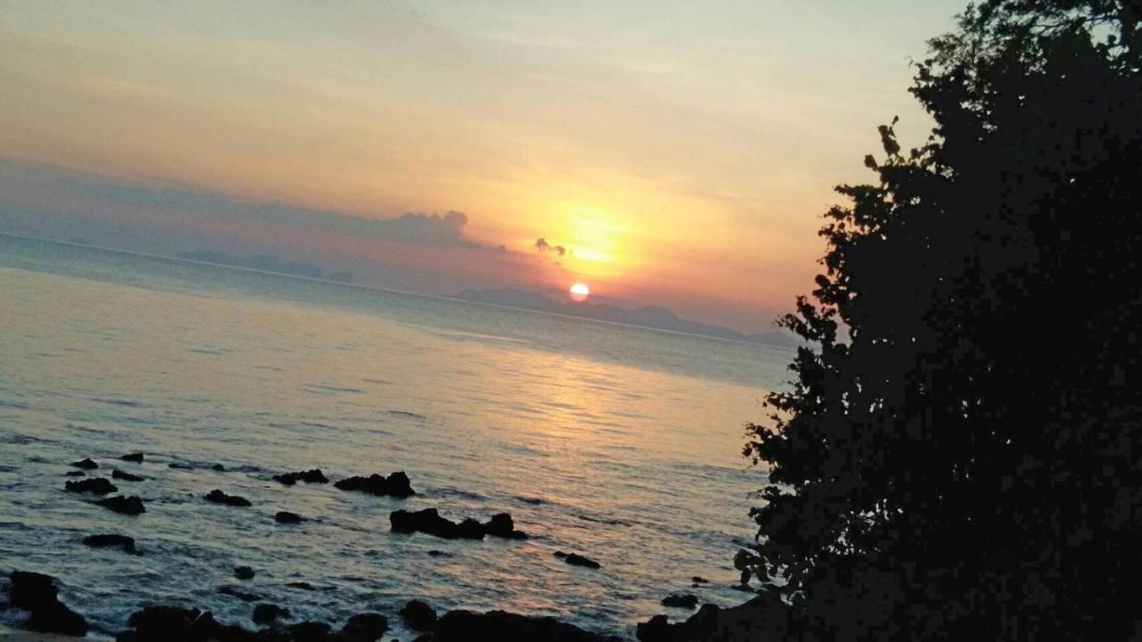 Koh Jum Aosi Beach View Экстерьер фото